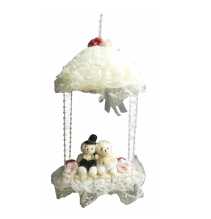 Hochzeitsb�rchen im H�ngekorb